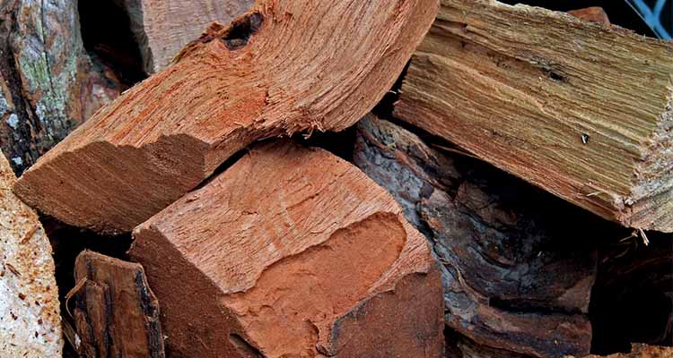 Smoking wood guide