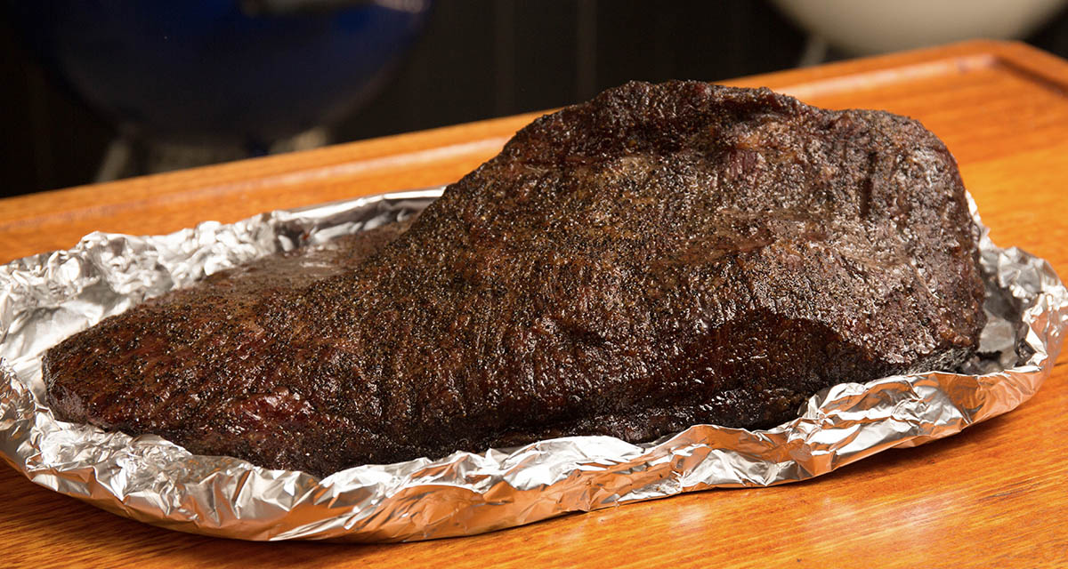 wrapping brisket in aluminum foil