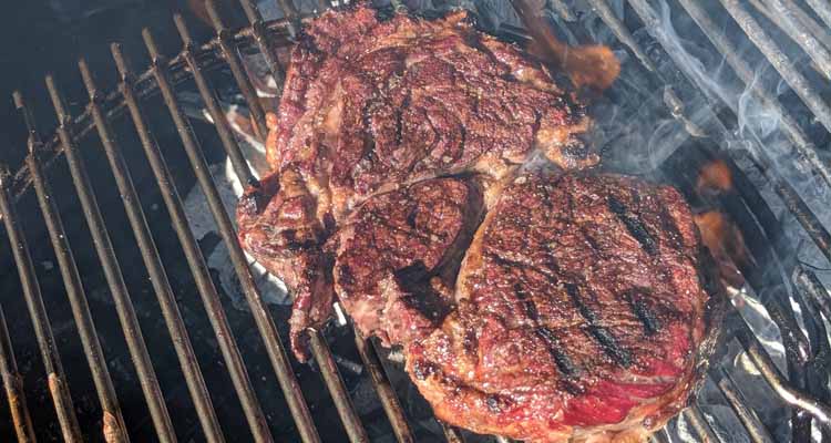 thick steak on weber kettle