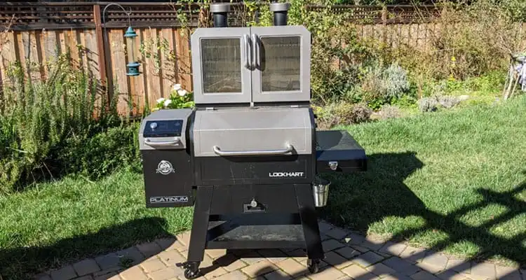 Pit Boss Lockhart Platinum Series Wood Pellet Grill