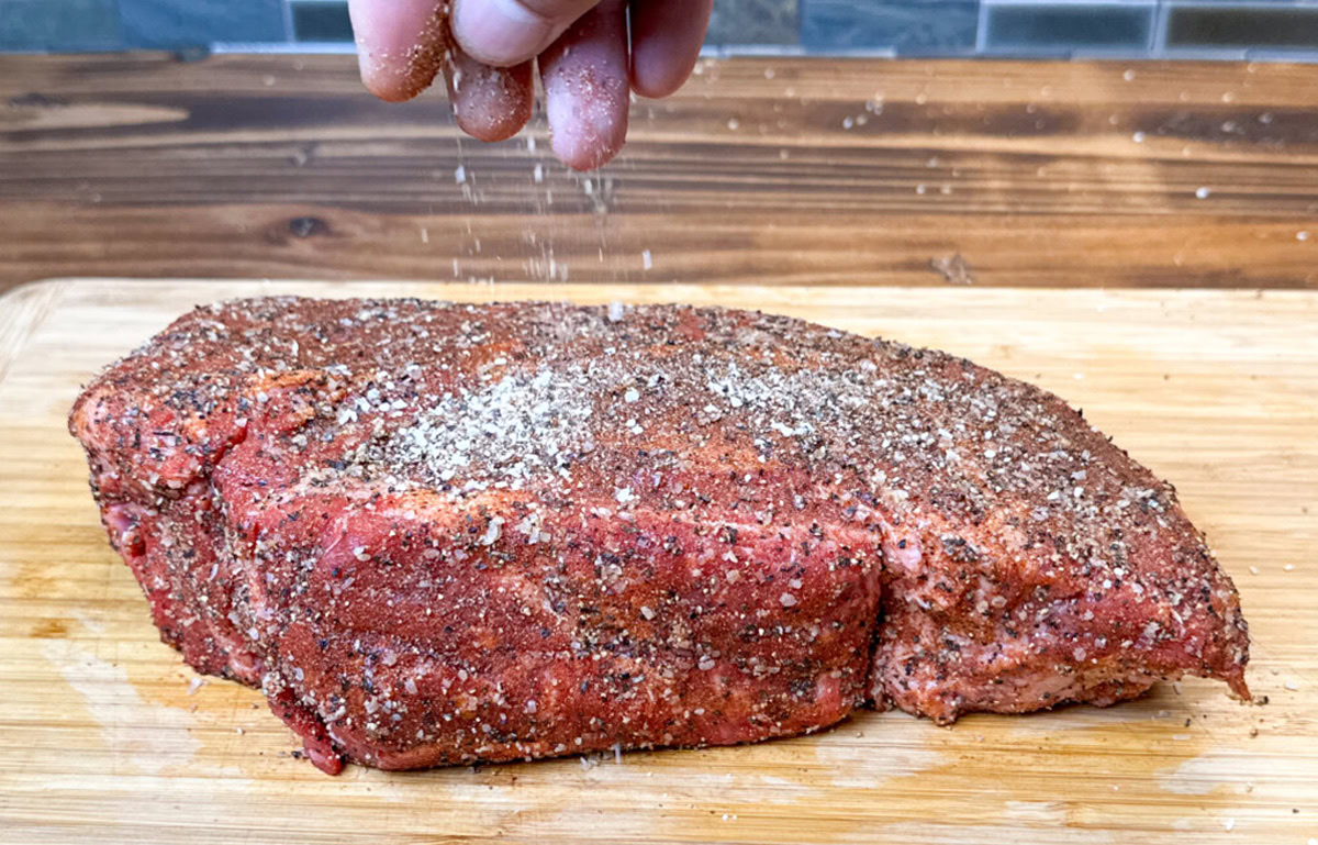 salting steak with kosher salt
