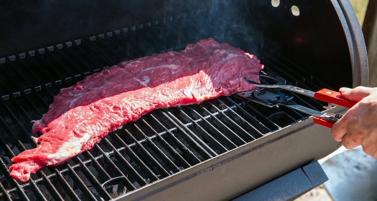 bavette steak on the grill