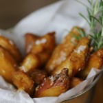 Crispy potato wedges