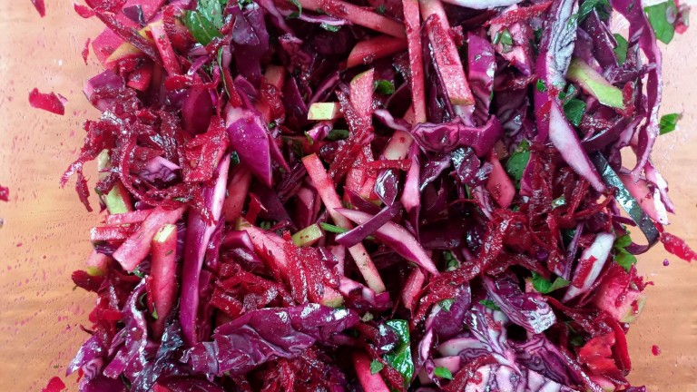 apple and beets slaw