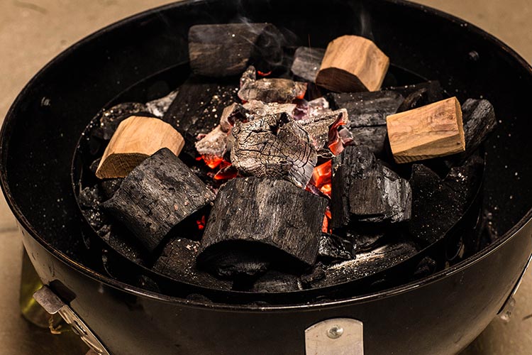Weber Smokey Mountain minion method set up