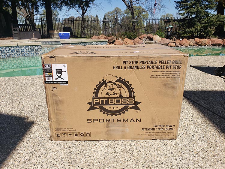 Bit Boss Sportsman Pellet Grill Packaging