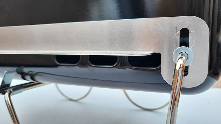 weber go-anywhere bottom vents