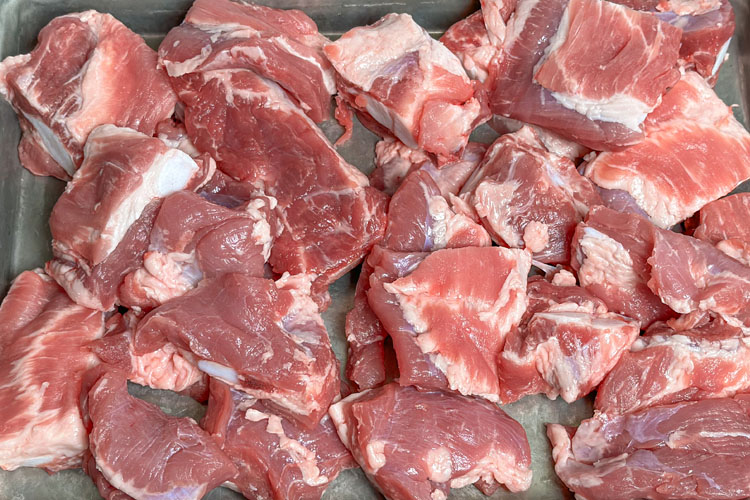 raw rib tips cut into 2 inch pieces