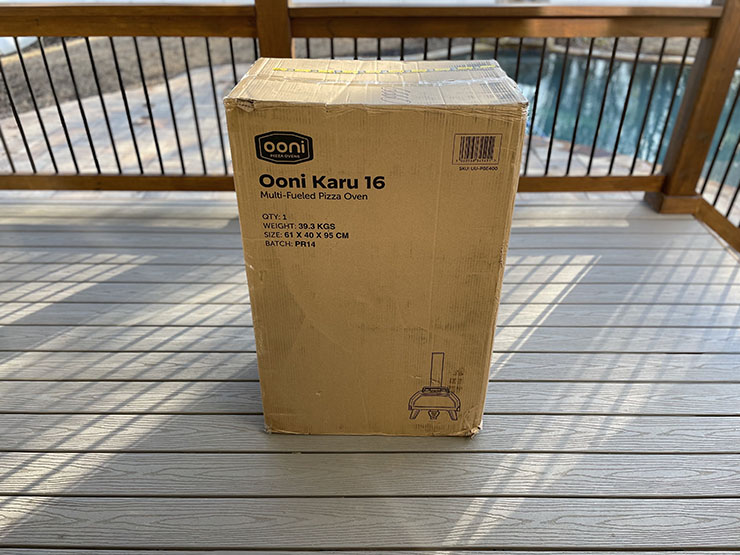 Ooni Karu 16 unboxed
