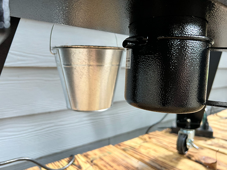 Camp Chef XXL Pro pellet grill ash catcher