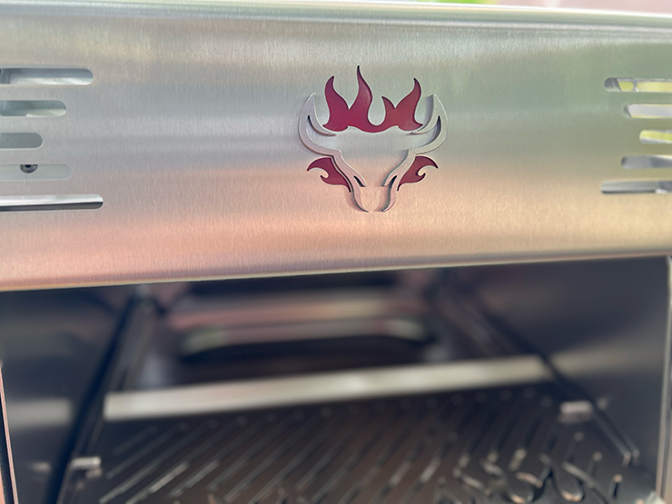 a close up view of the logo on the Schwank Infrared Grill