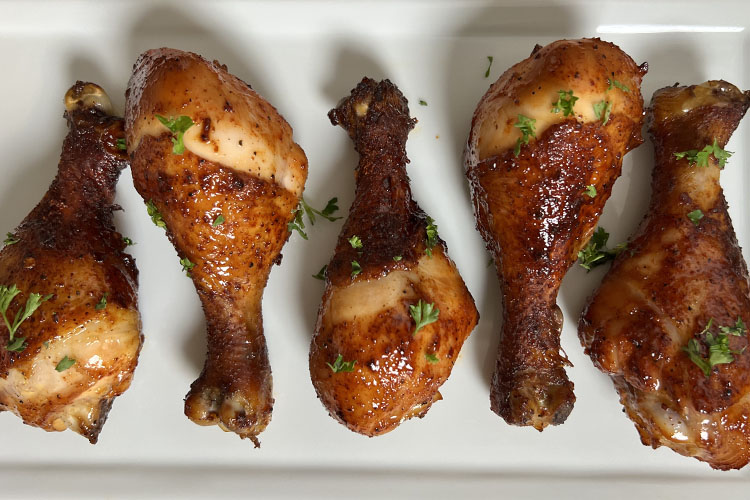 plated smoked chicken drumsticks