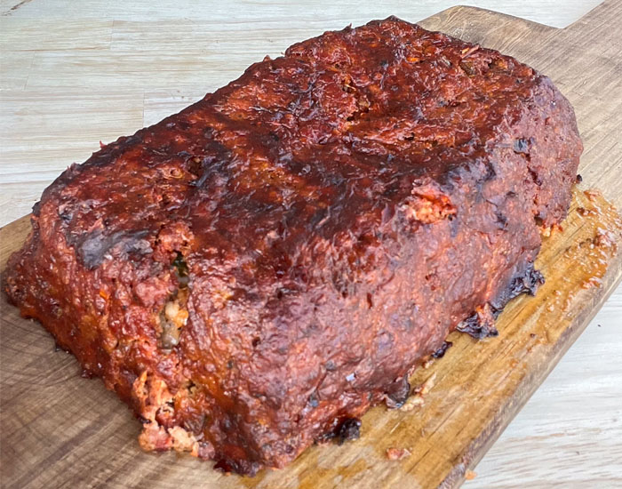 smoked meatloaf stuffed with cheese and poblano