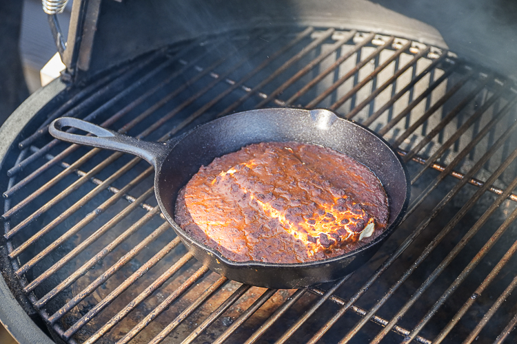 the cream cheese and chili are ready to stir