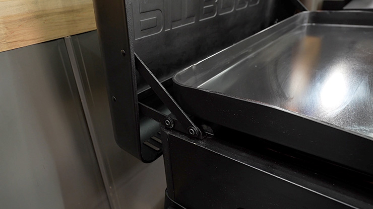 Pit Boss Ultimate Lift Off Griddle hinge mechanism