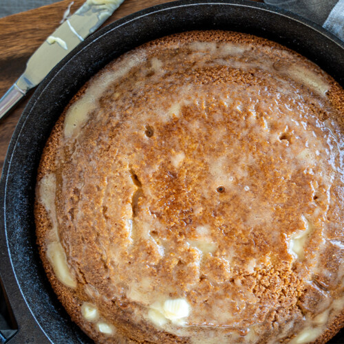 Cornbread with Honey butter
