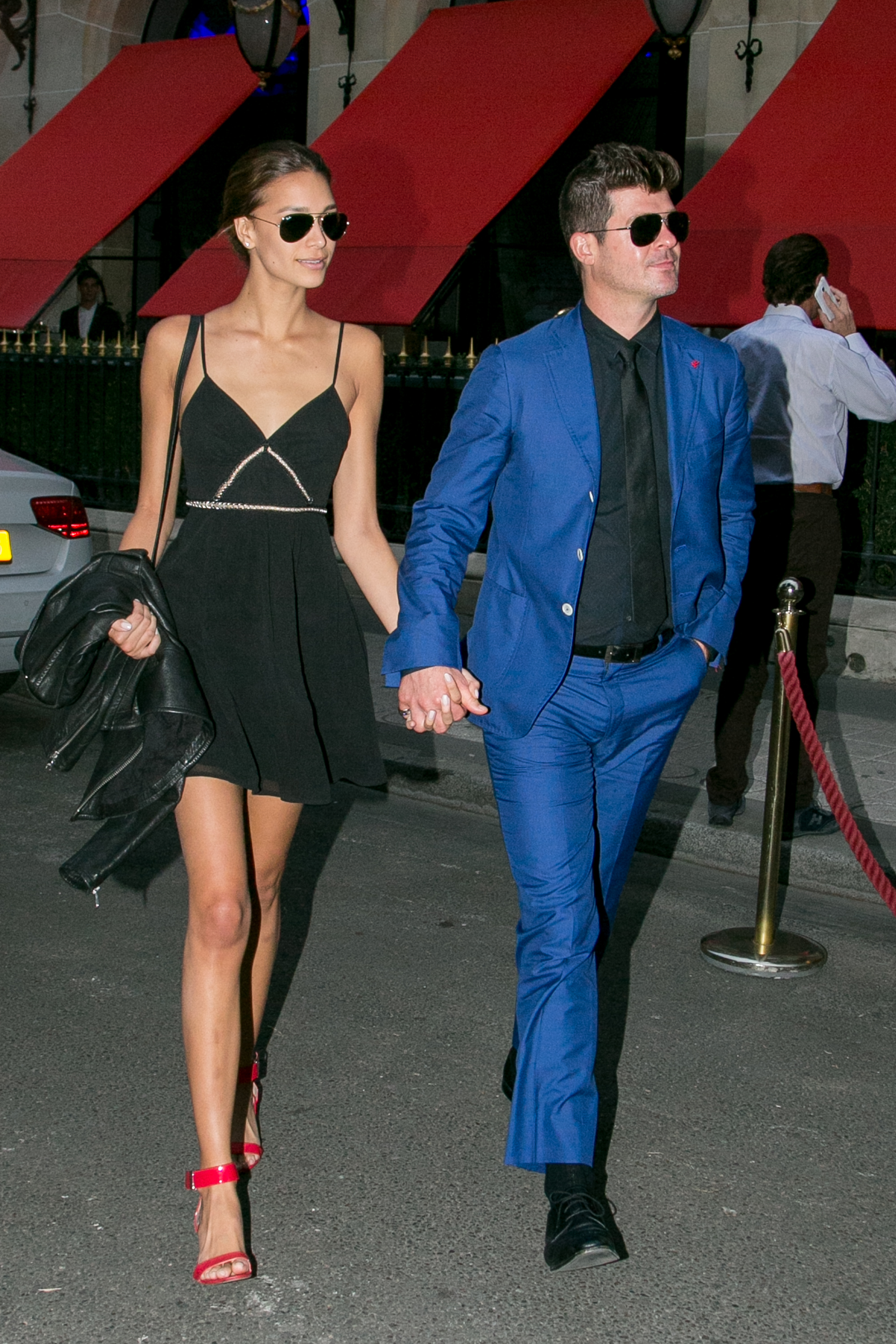Singer Robin Thicke & Girlfriend April Love Geary
