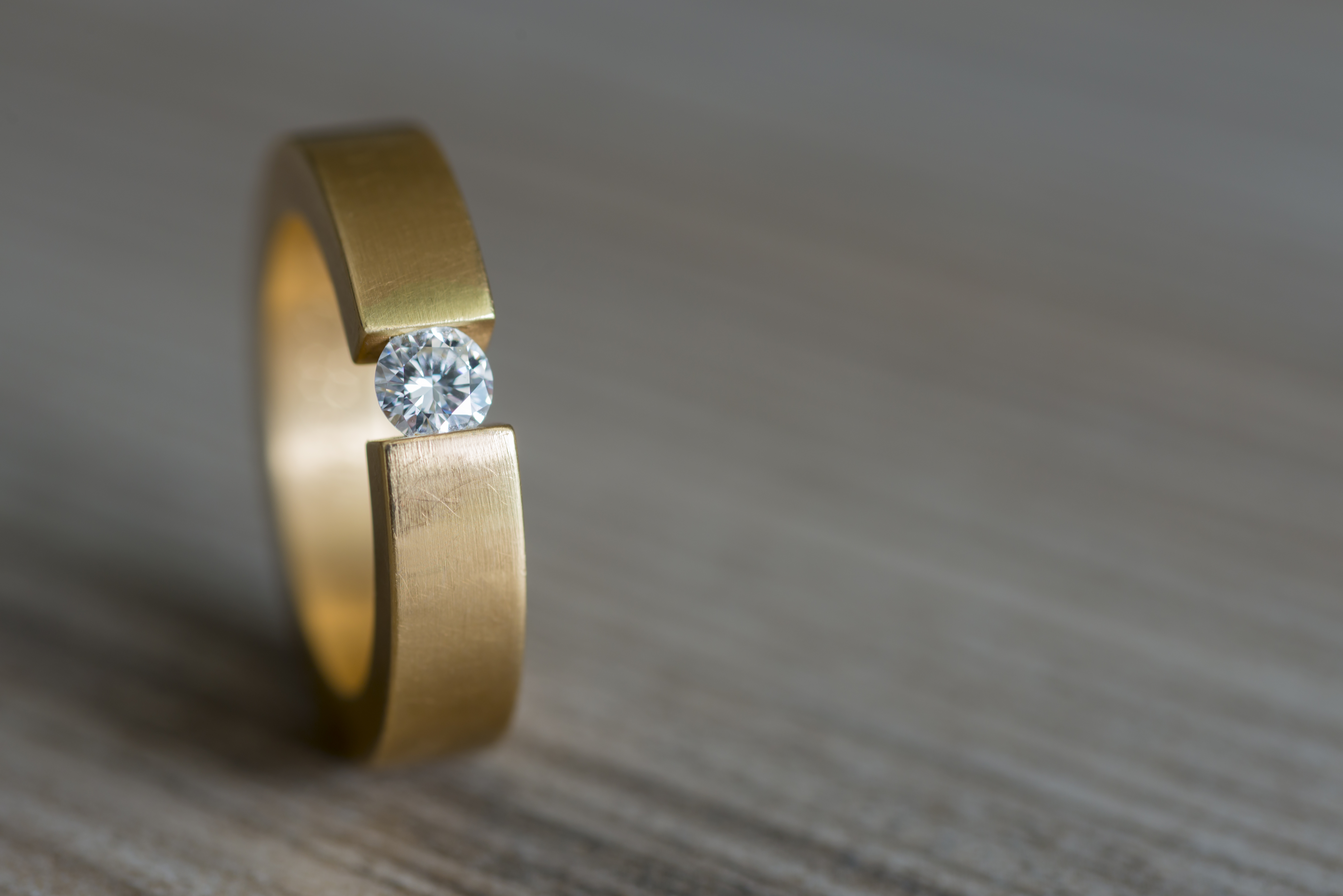 Diamond ring