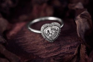 Silver heart shaped ring with cubic zirconia