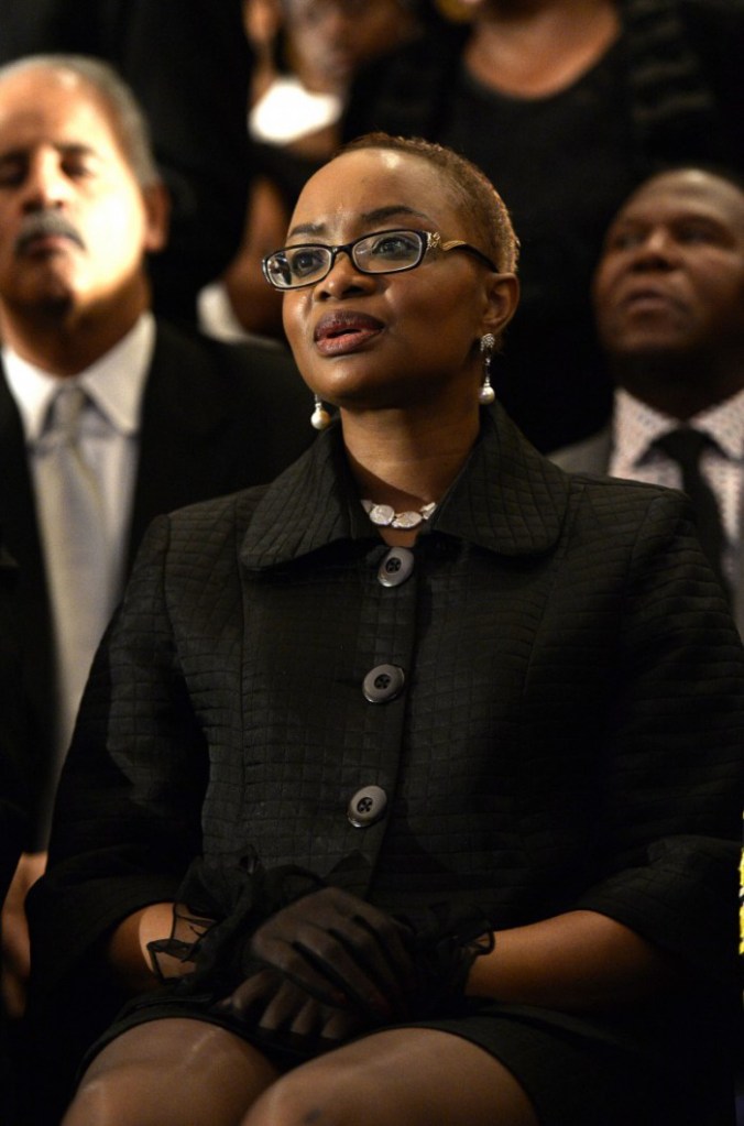 SAFRICA-MANDELA-PRAYERS