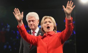 Democratic Presidential Candidates Attend Iowa Jefferson-Jackson Dinner