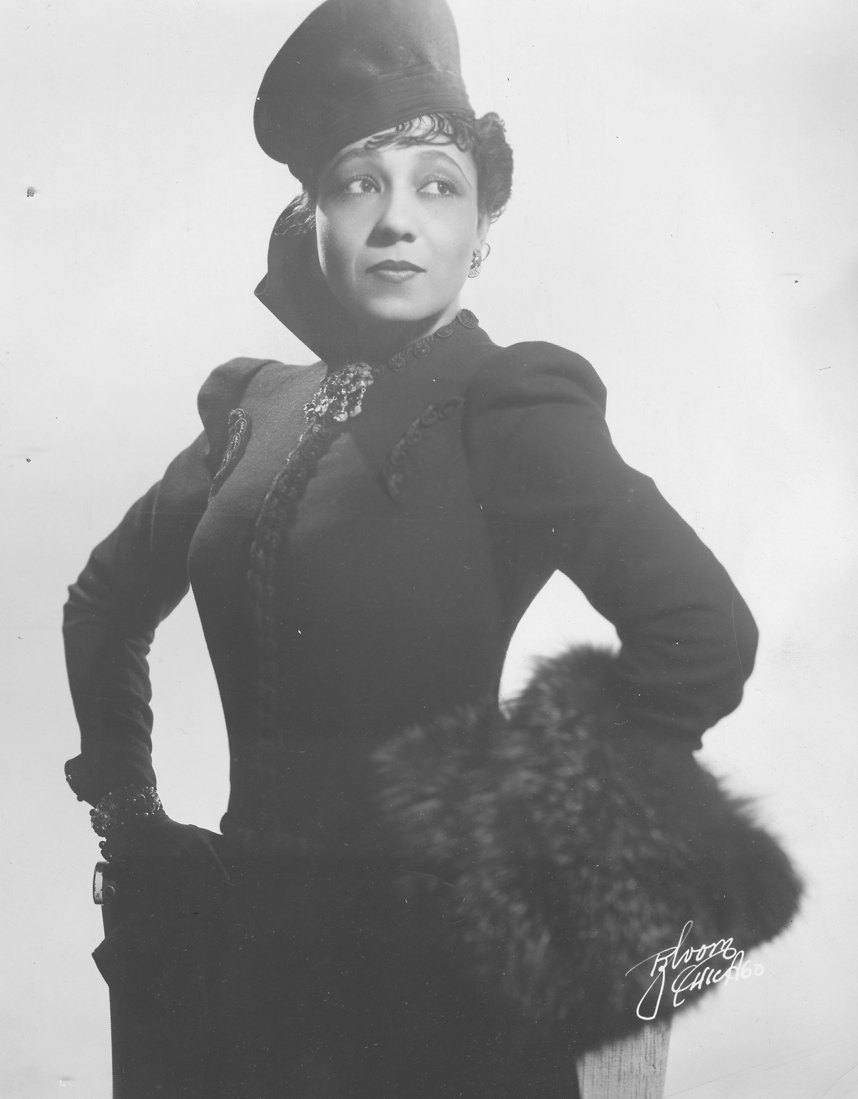 Etta Moten Barnett