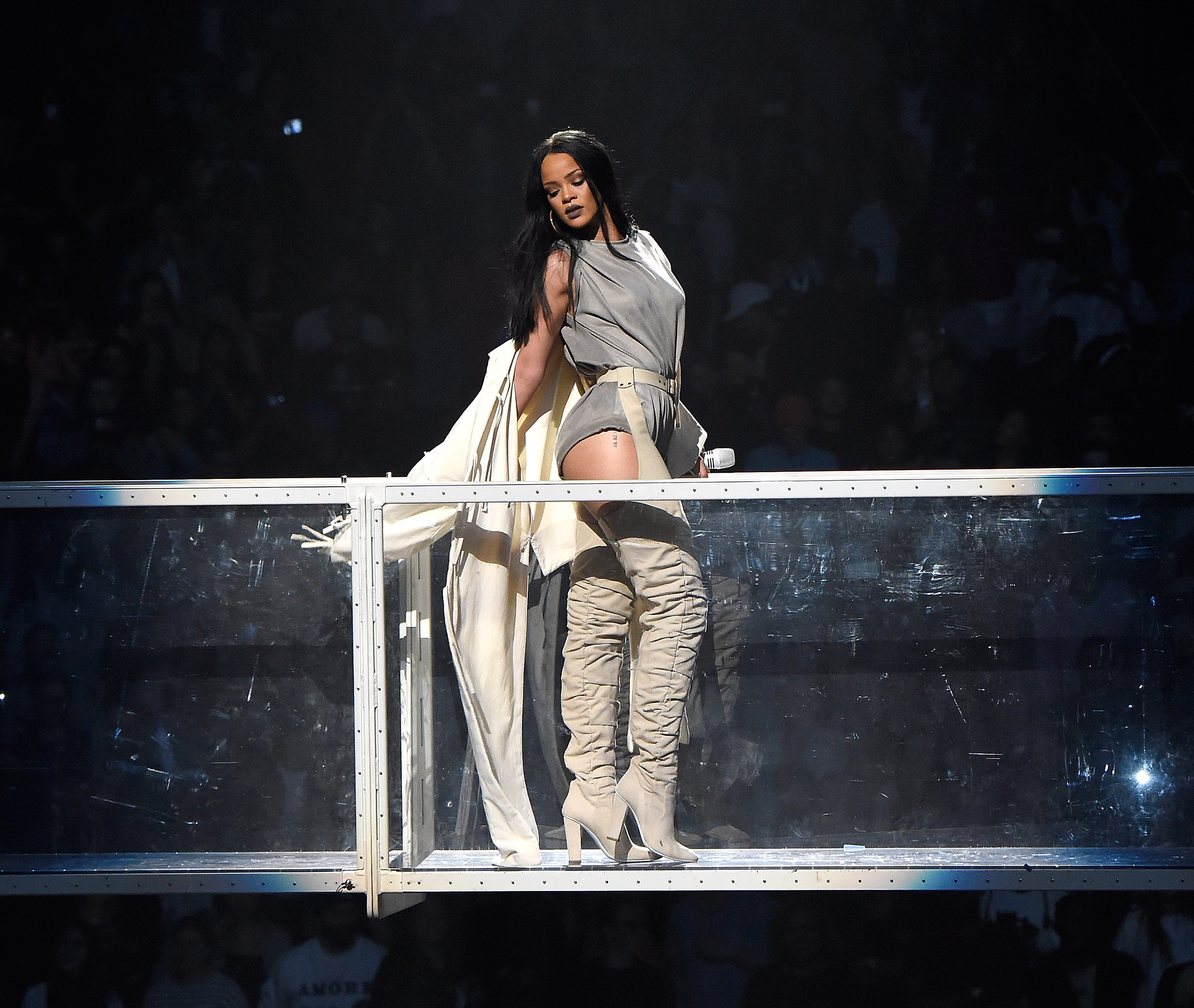 Rihanna 'Anti World Tour' - Brooklyn
