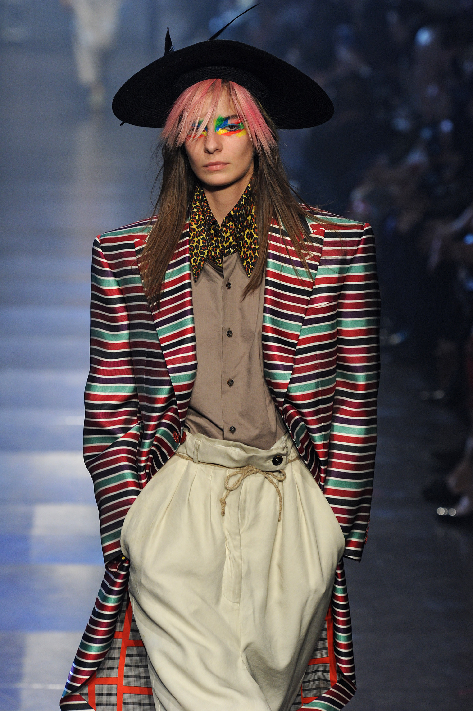#NOWTRENDING: Stylin' in stripes!