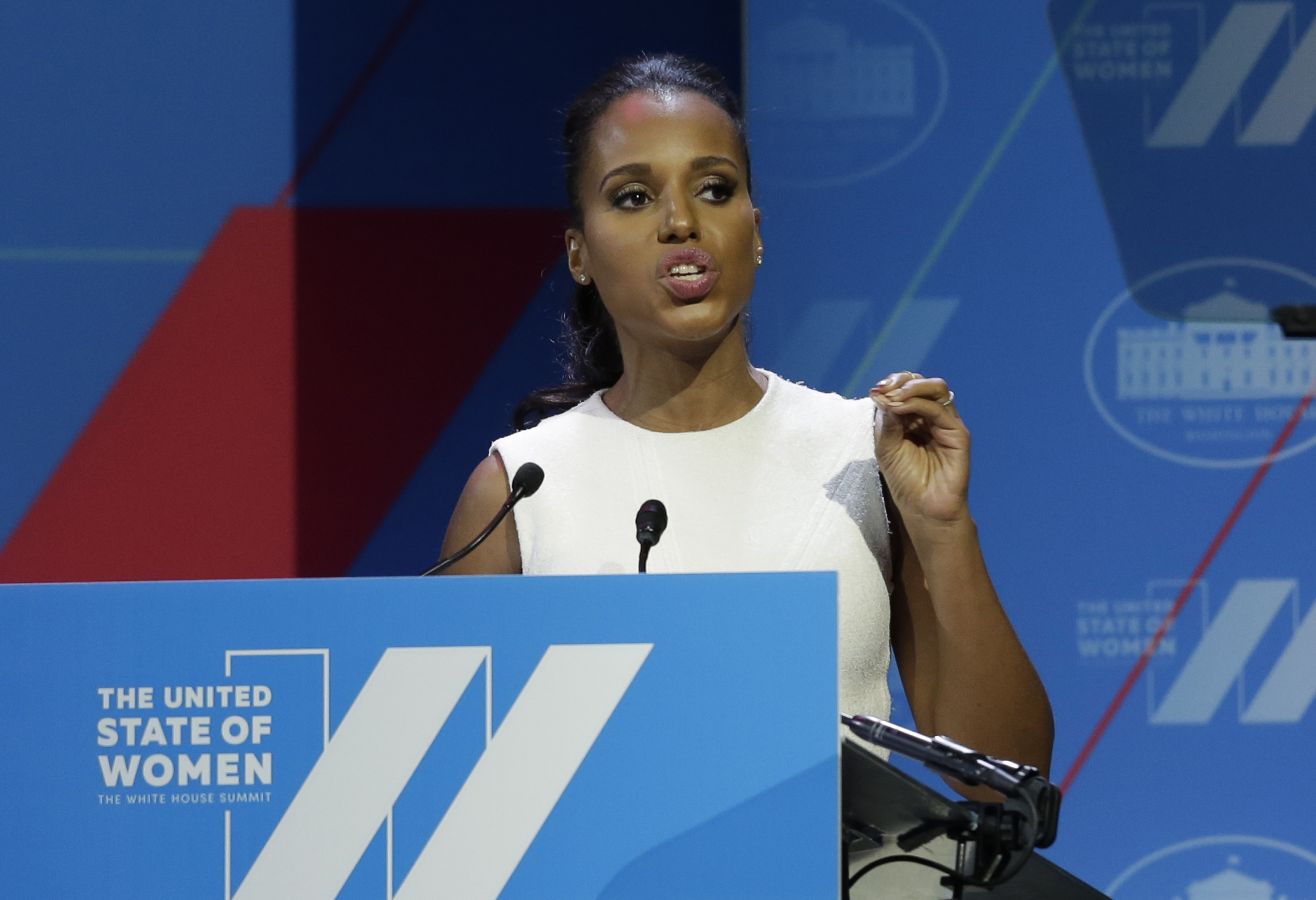 US-POLITICS-WOMEN-OBAMA