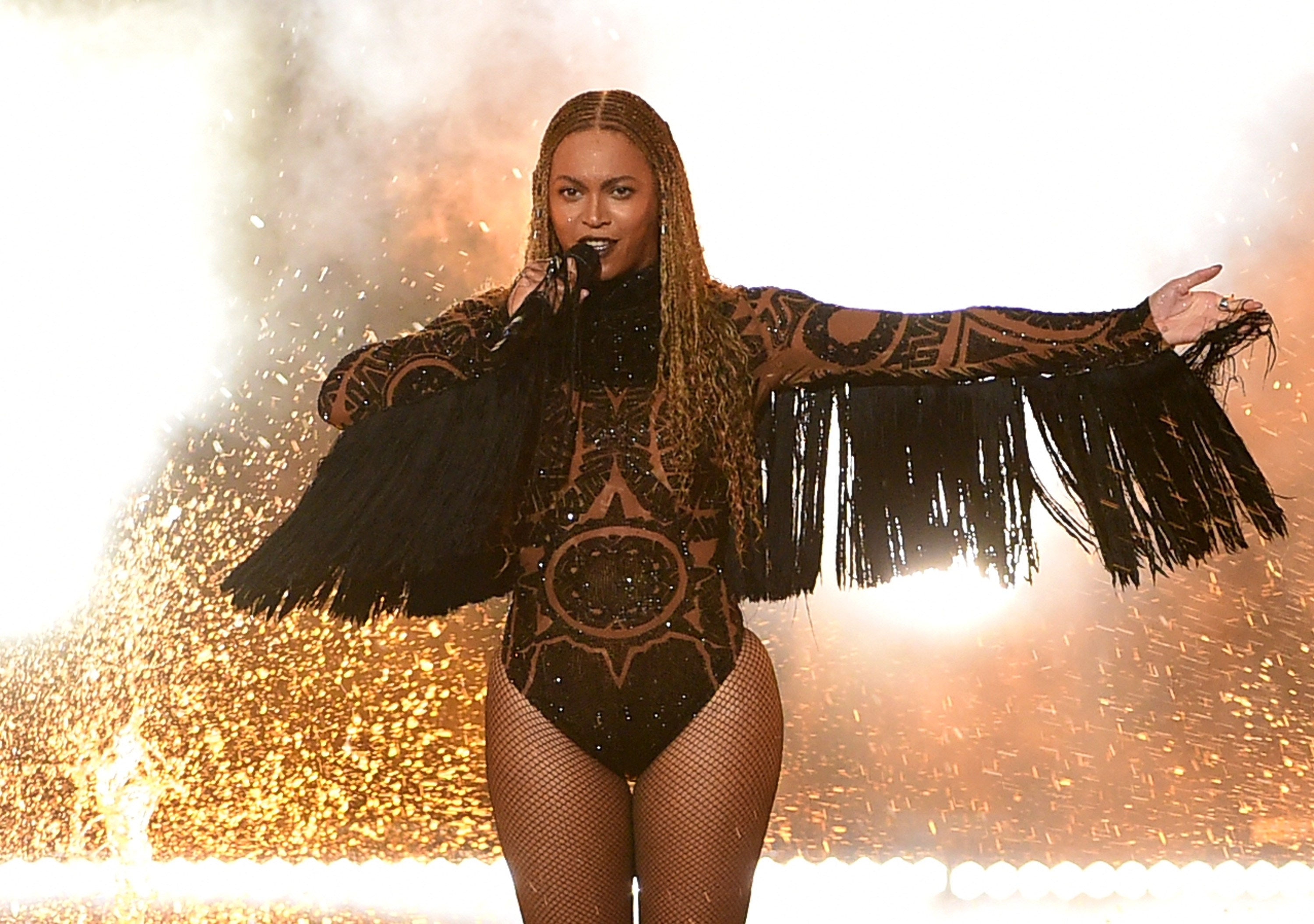 2016 BET Awards - Show