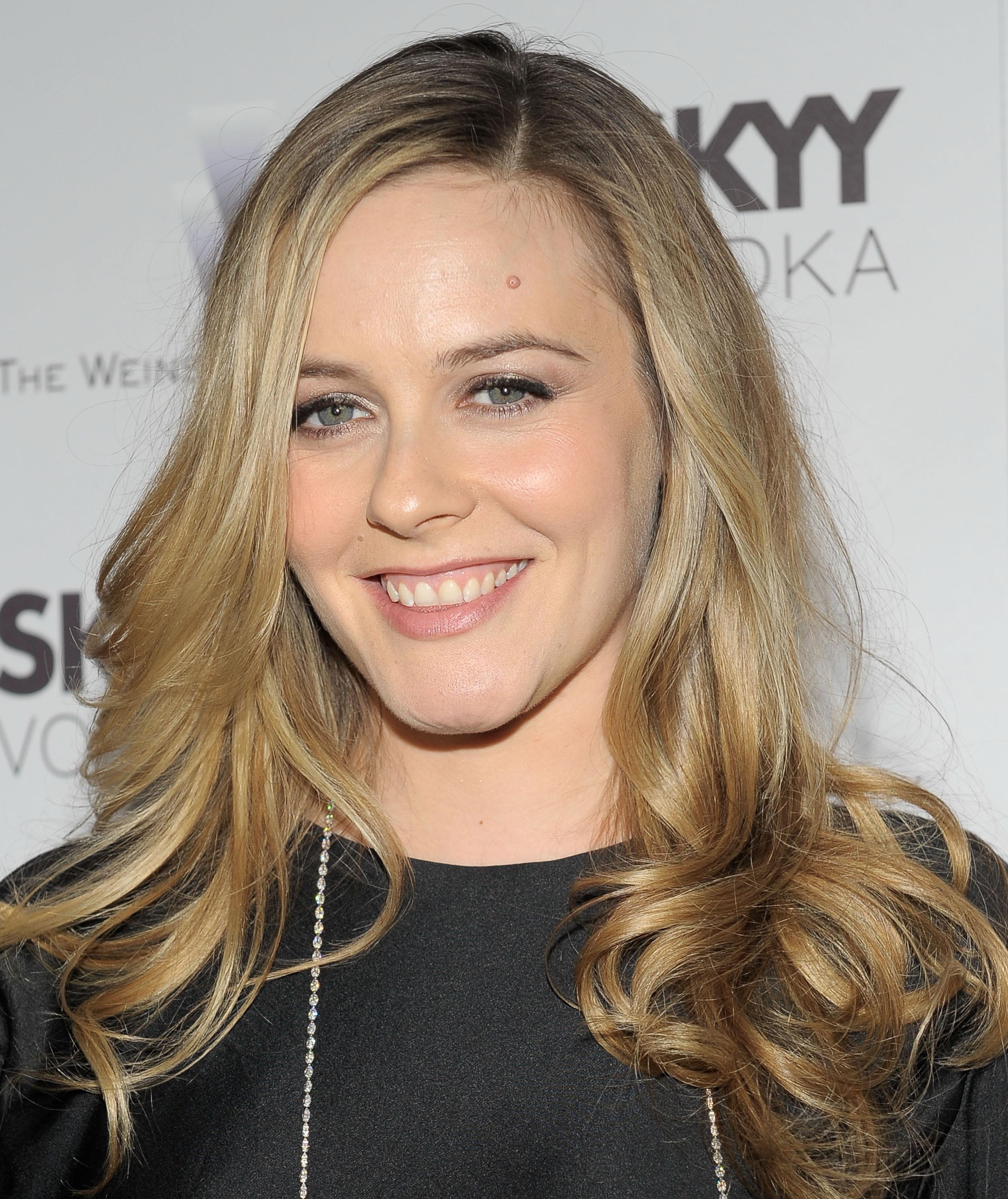 Alicia Silverstone