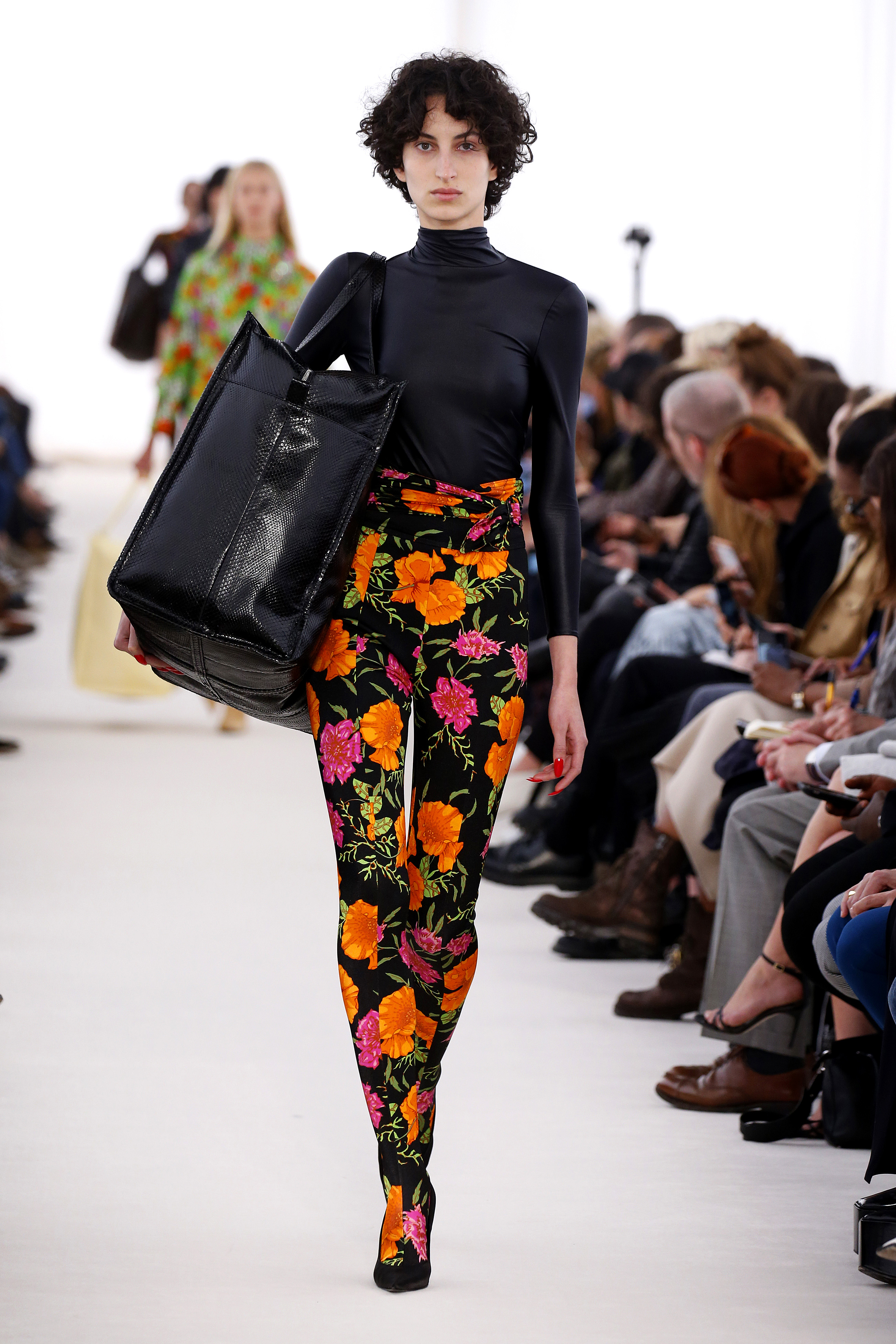 BALENCIAGA