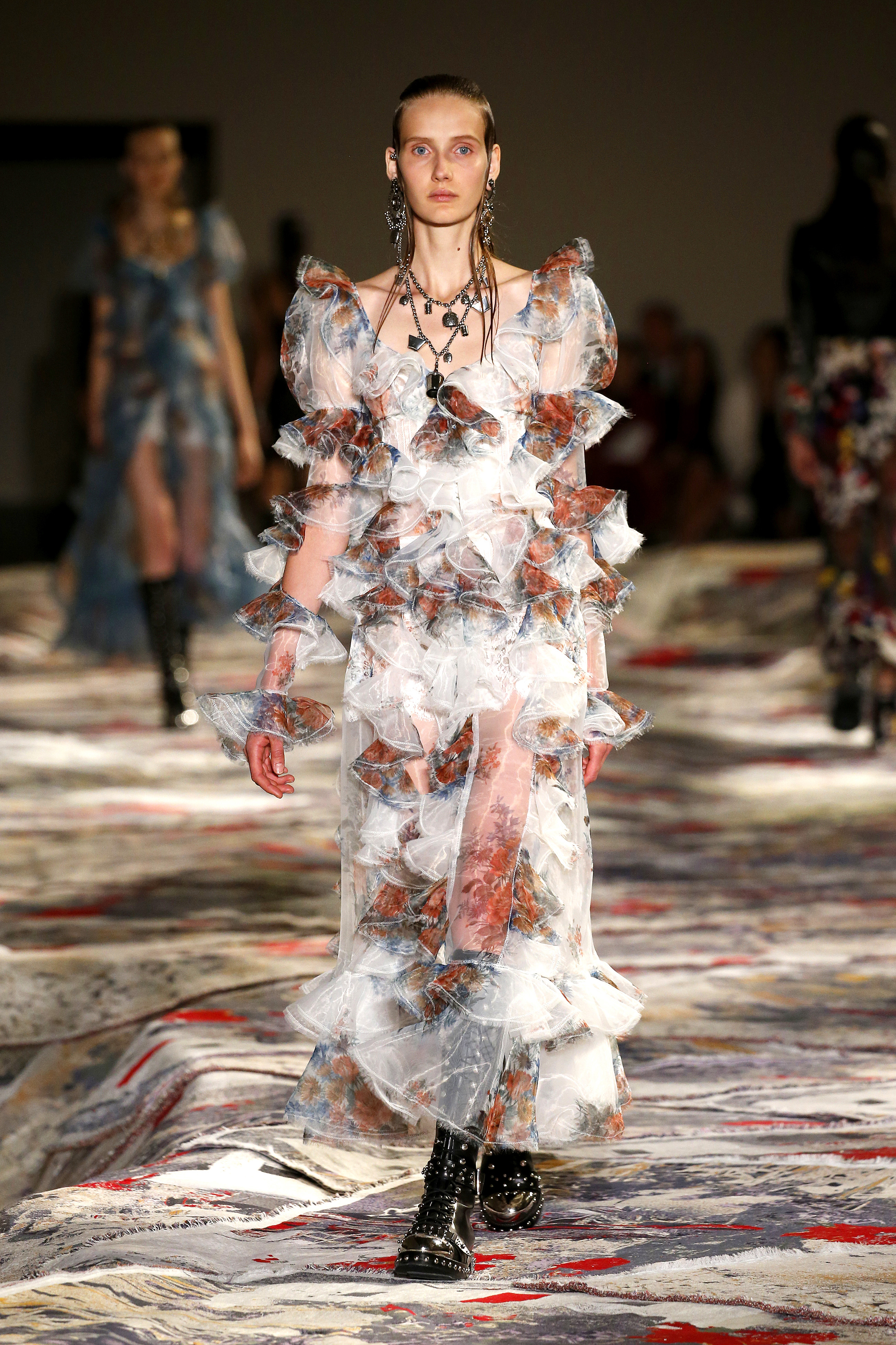 ALEXANDER MCQUEEN