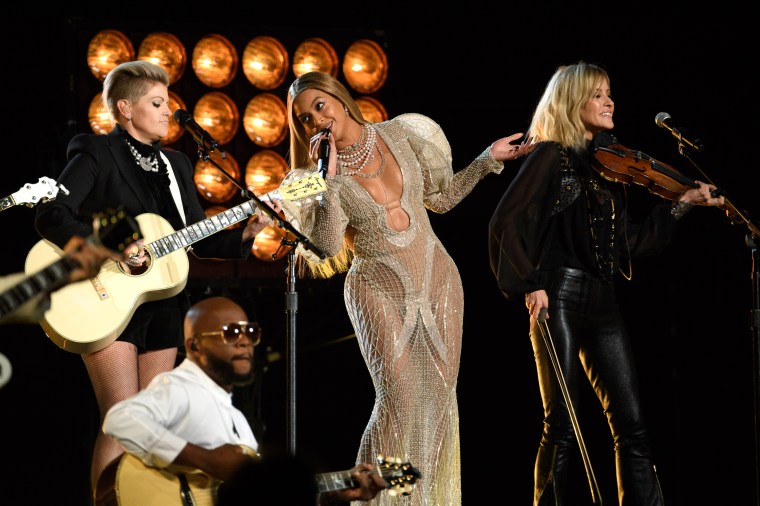 Celeb Pics Of The Week 10/22 - 11/4