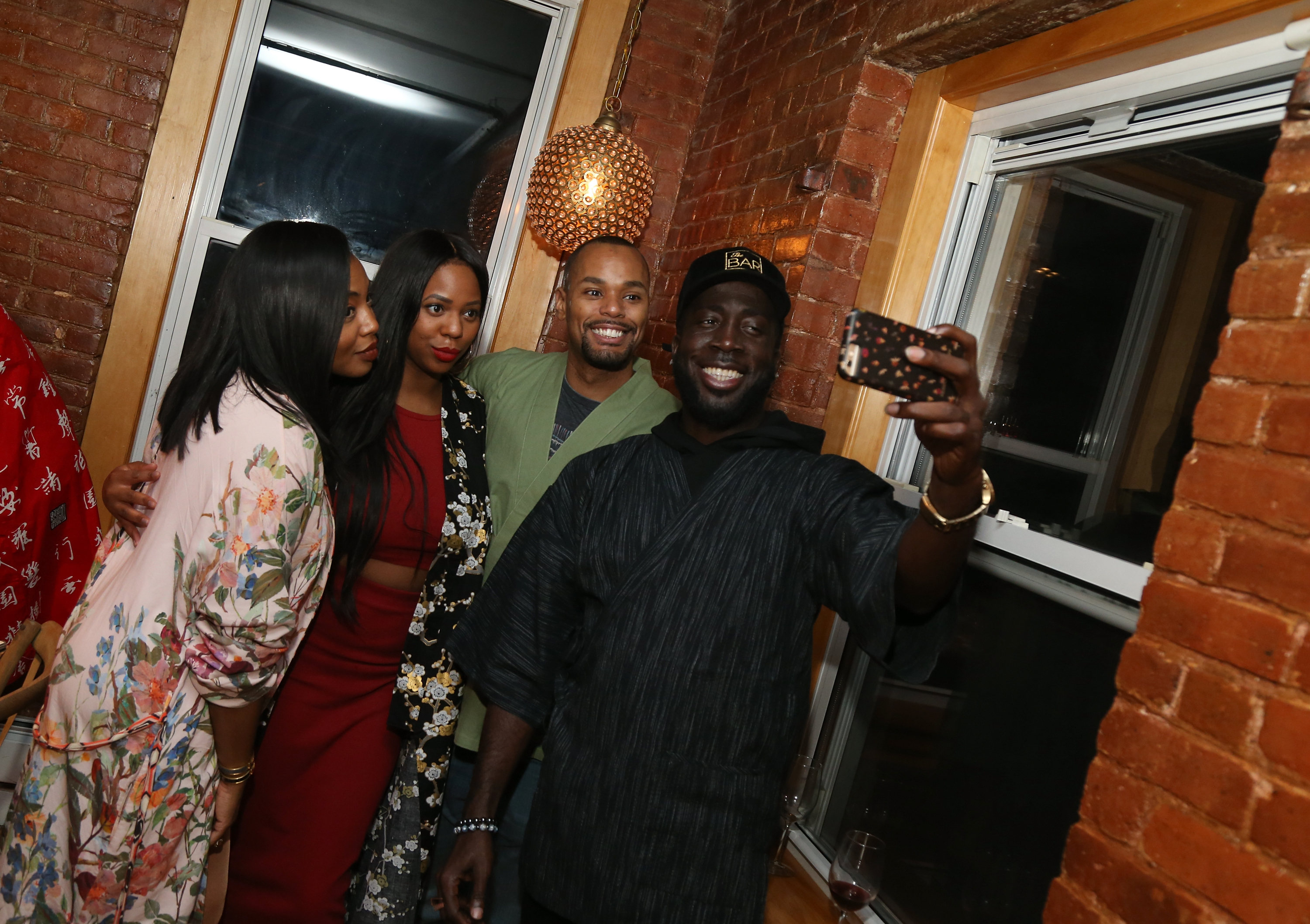Erykah Badu Hosts Soul Train Soul Food Vegan Dinner Party