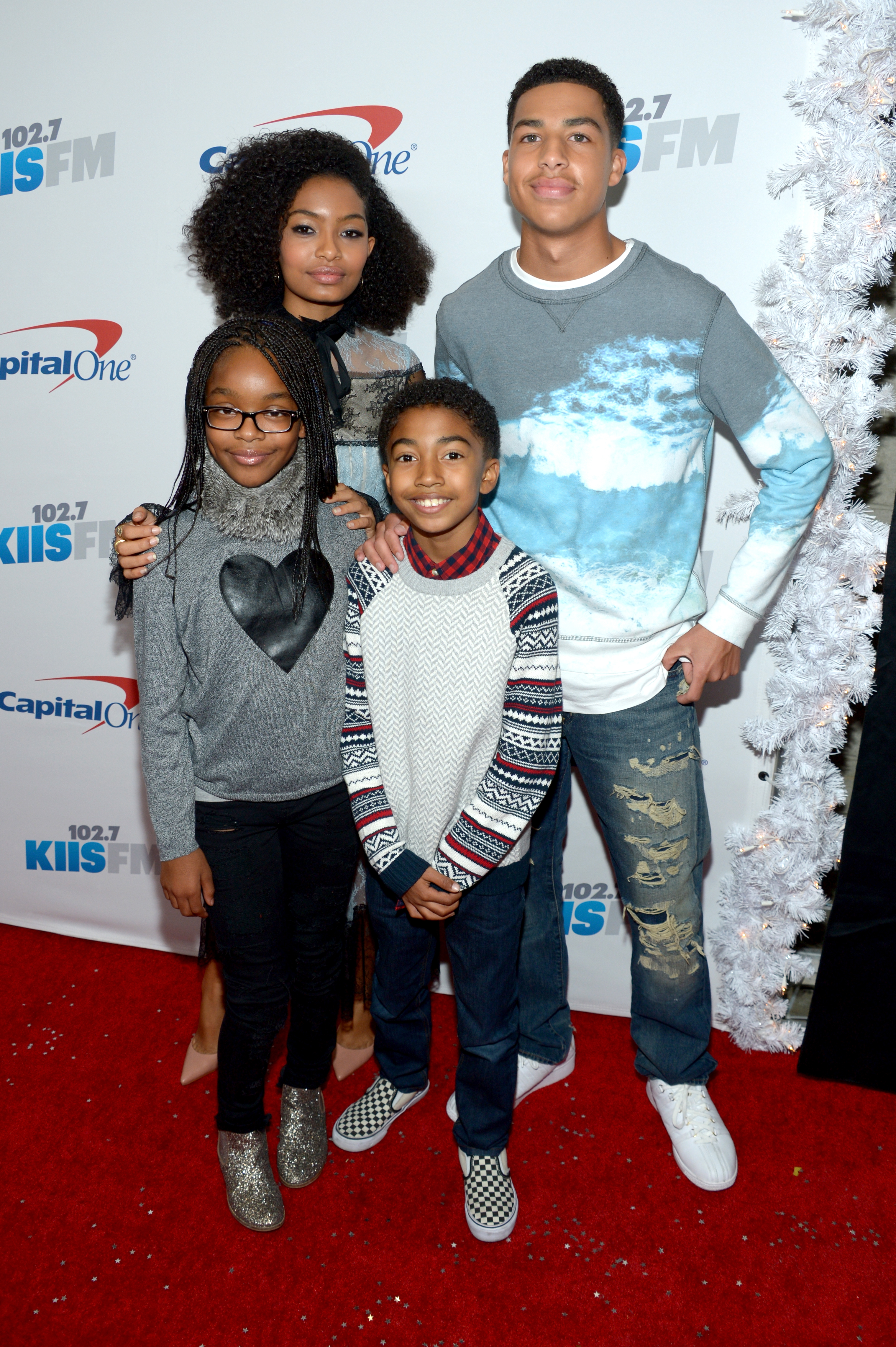 Celeb Pics Of The Week 11/26 - 12/2/16