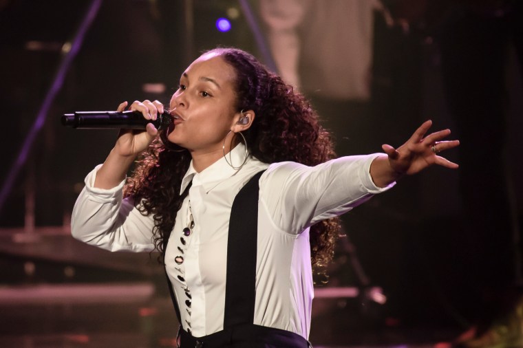 ALICIA KEYS