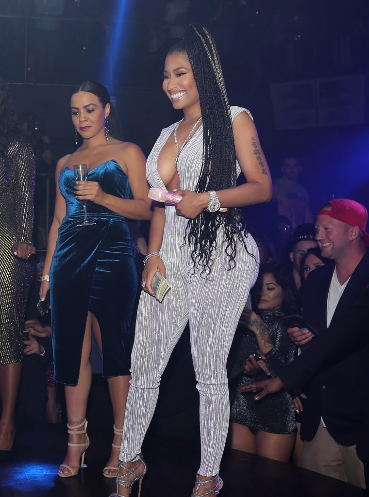 Celebrity Pics Of The Week 12/31/16 - 1/6/17