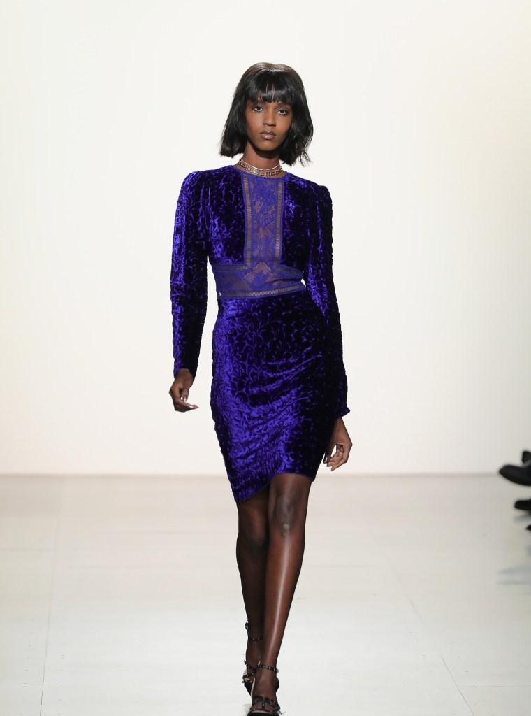 TADASHI SHOJI