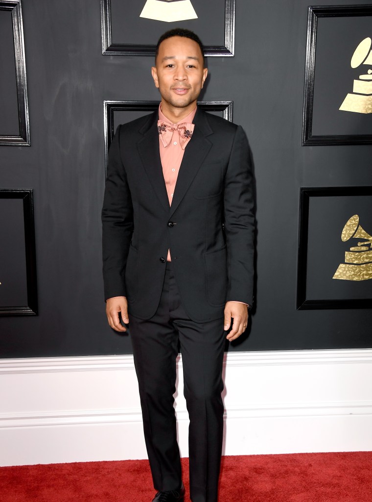 JOHN LEGEND
