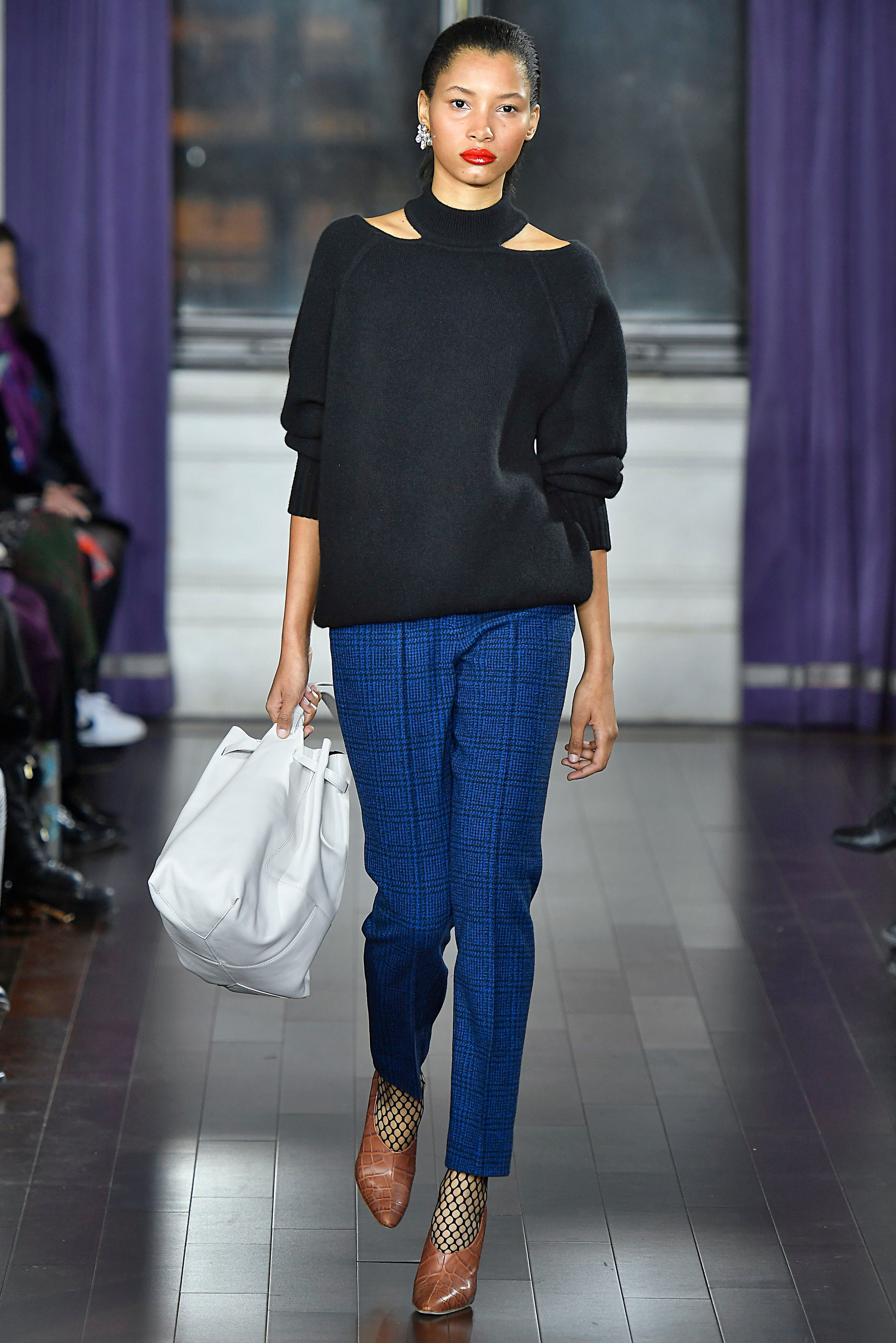 Jason Wu - Runway - February 2017 - New York Fashion Week