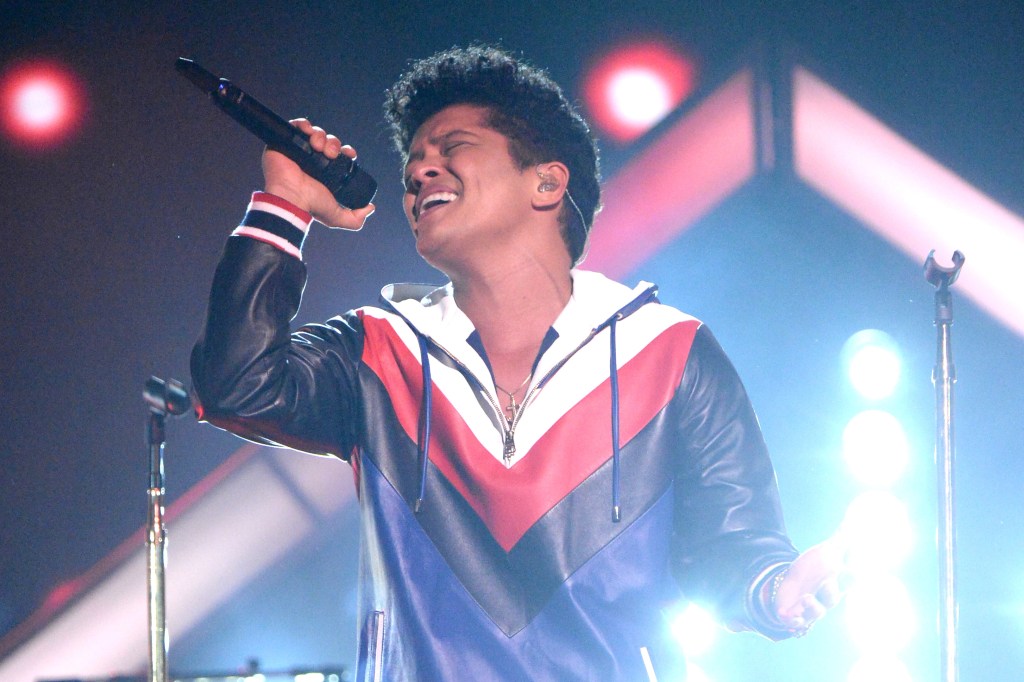 The 59th GRAMMY Awards - Roaming Show