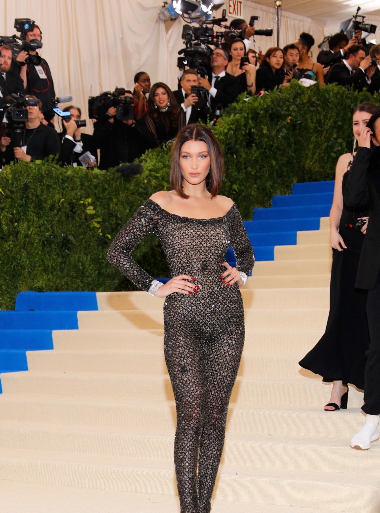 BELLA HADID