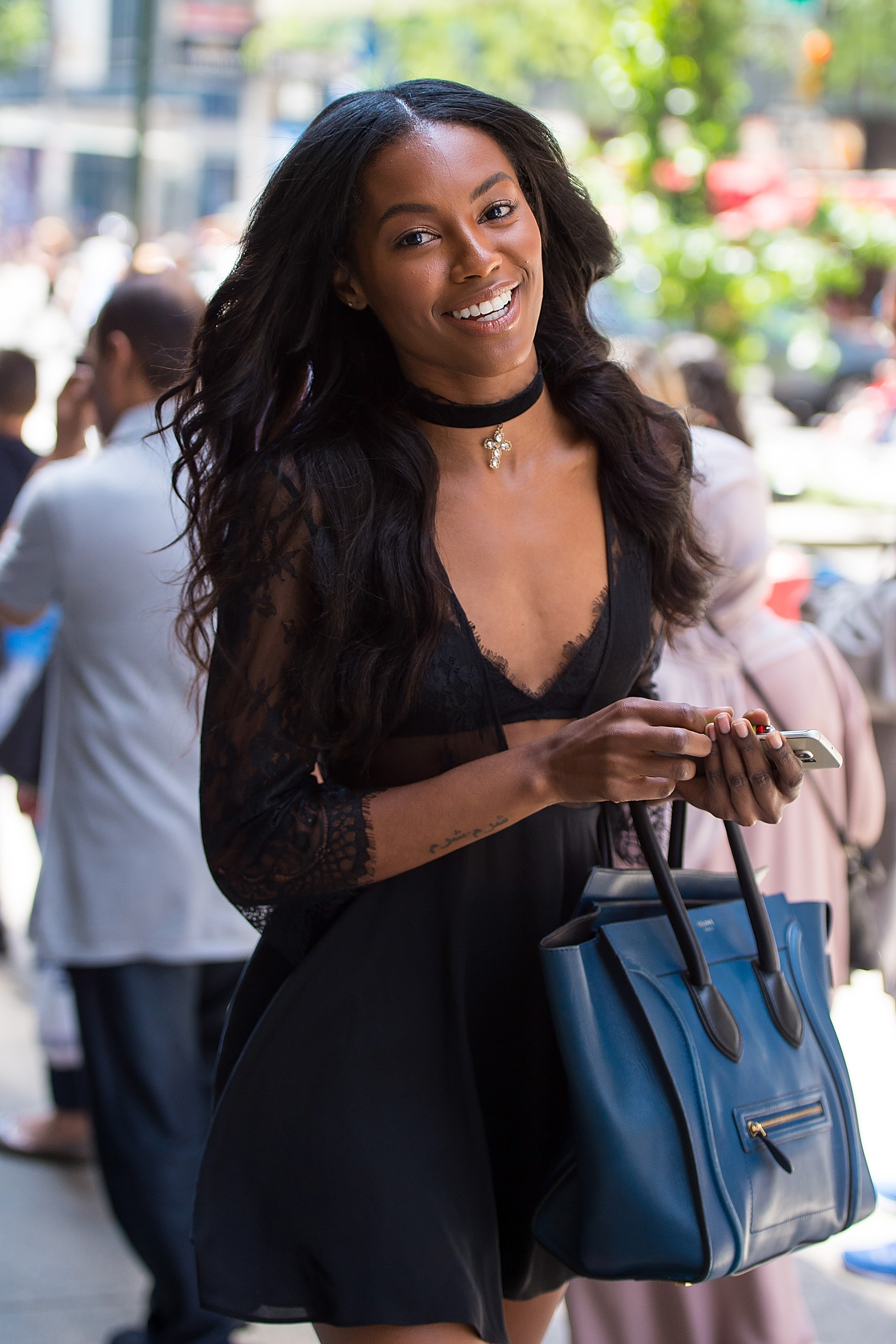 SHARAM DINIZ