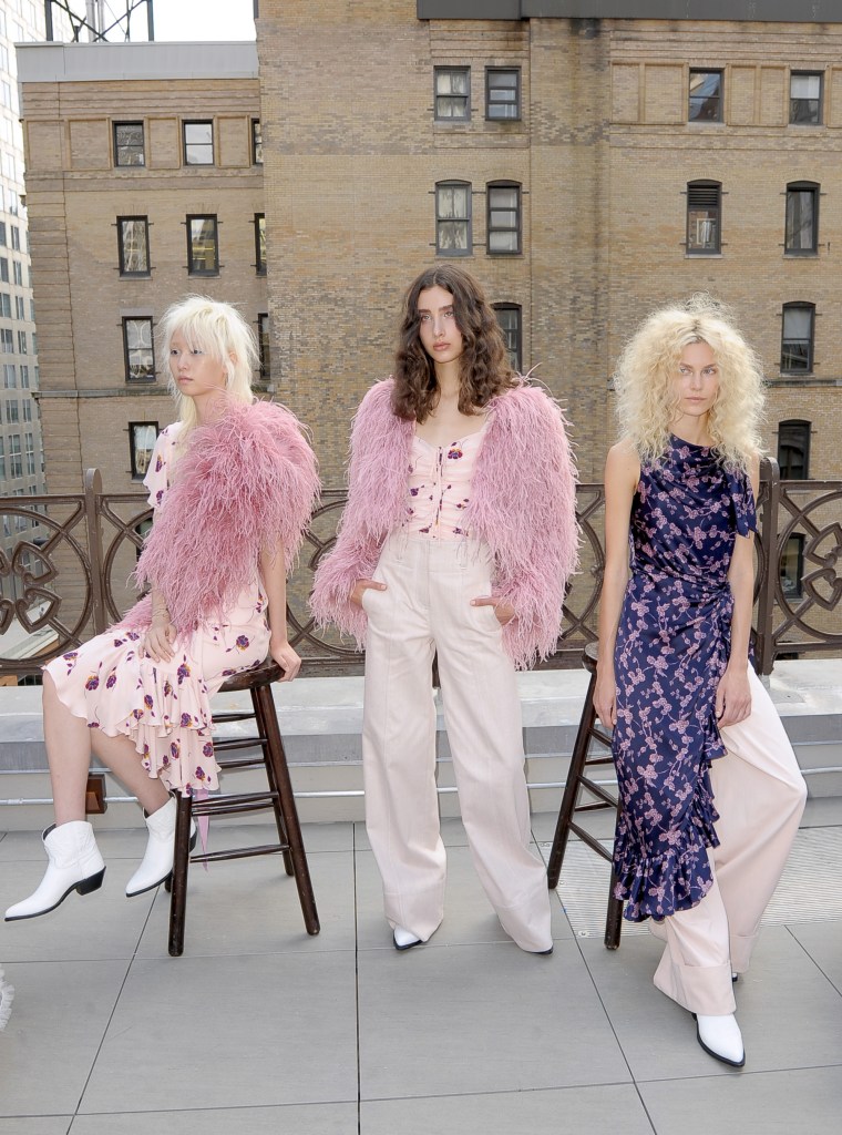 Cinq A Sept - Presentation - September 2017 - New York Fashion Week: The Shows