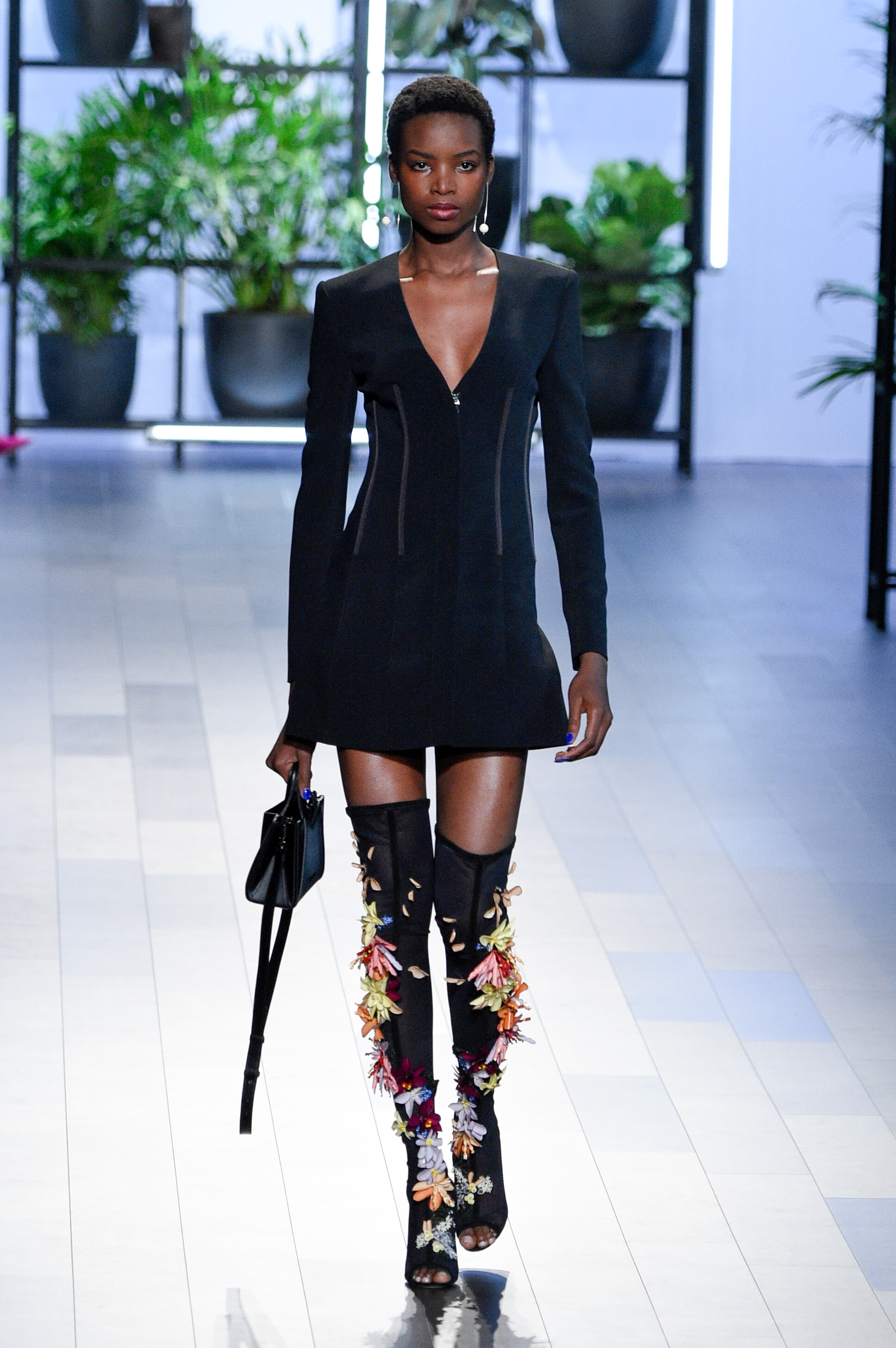 CUSHNIE ET OCHS SS18