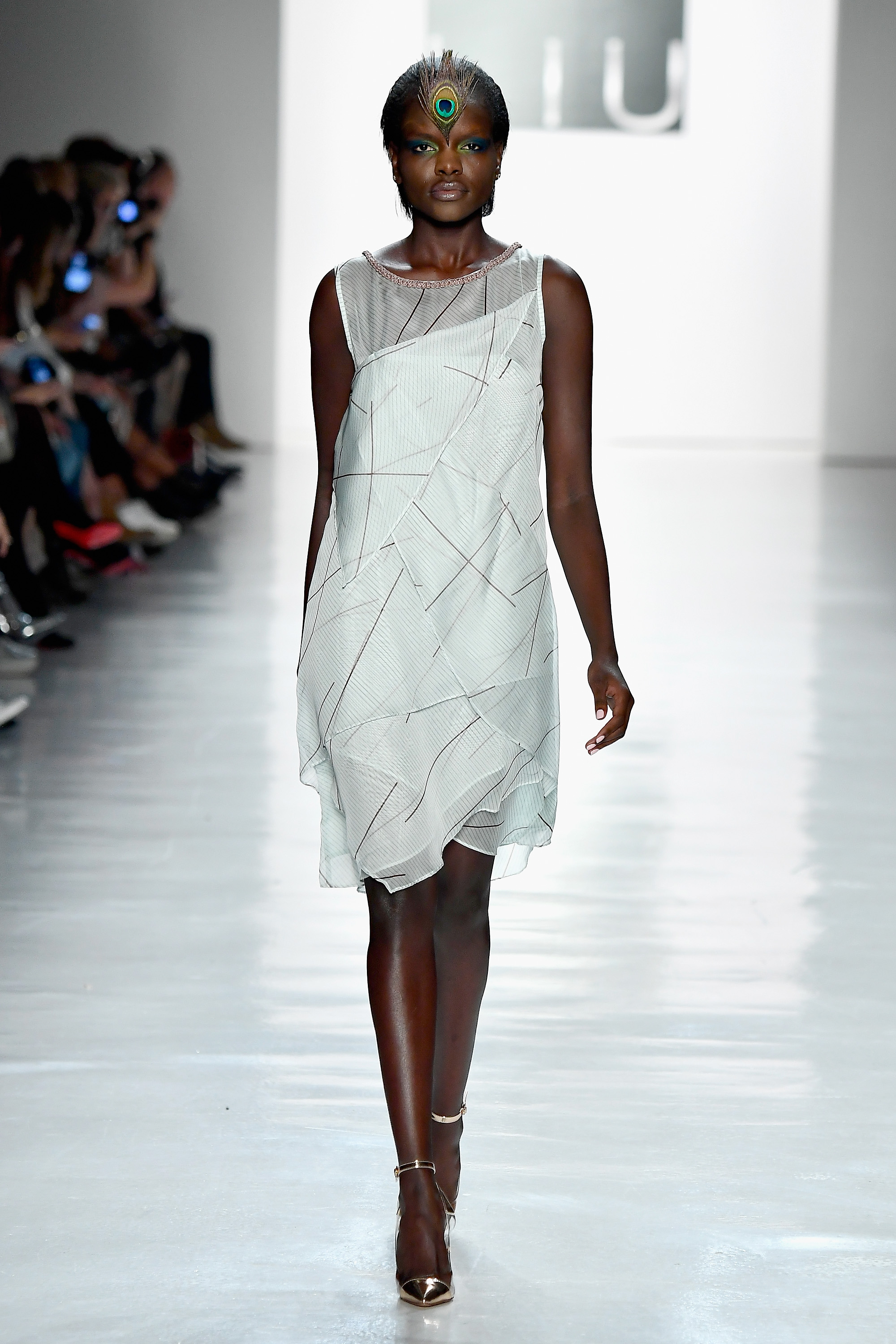 DAN LIU SS18