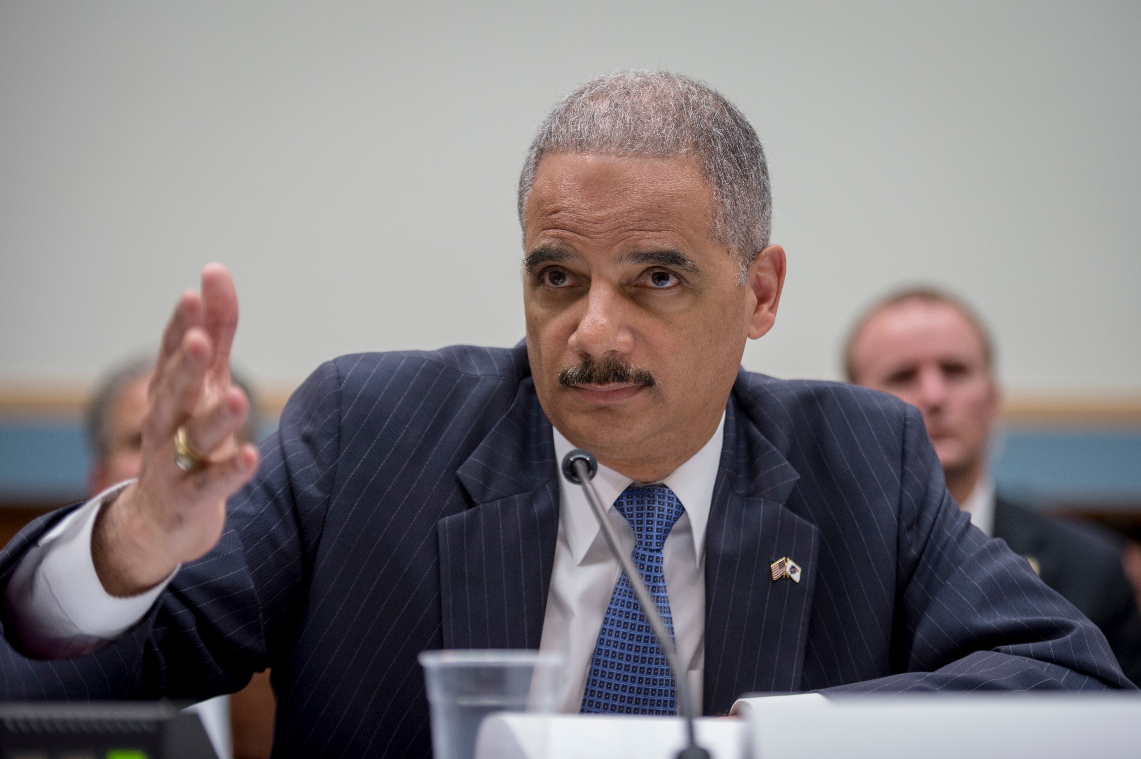 Holder testifies on Cap Hill
