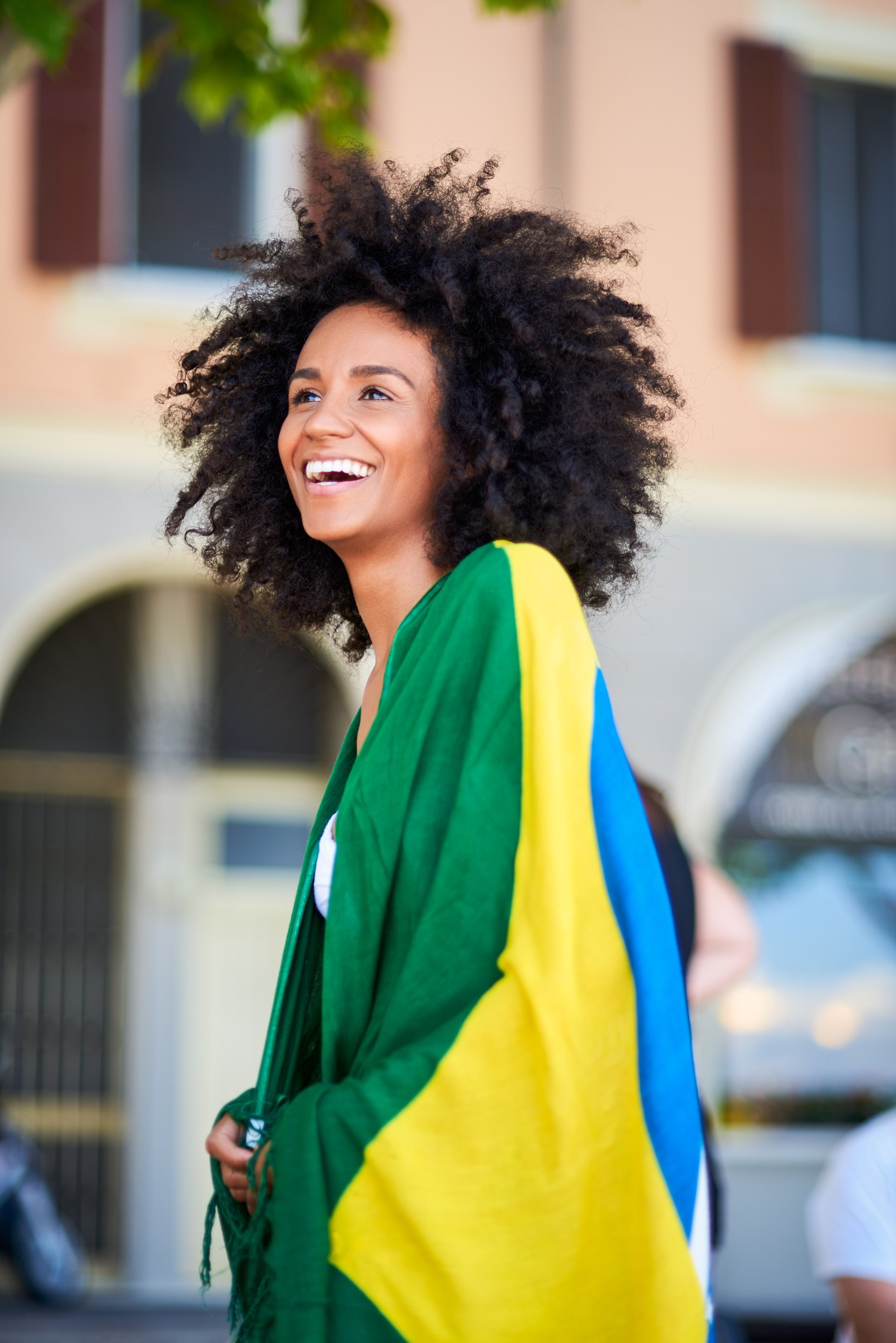 Haute Hair: This Is How You Get Your Biggest, Fiercest Afro