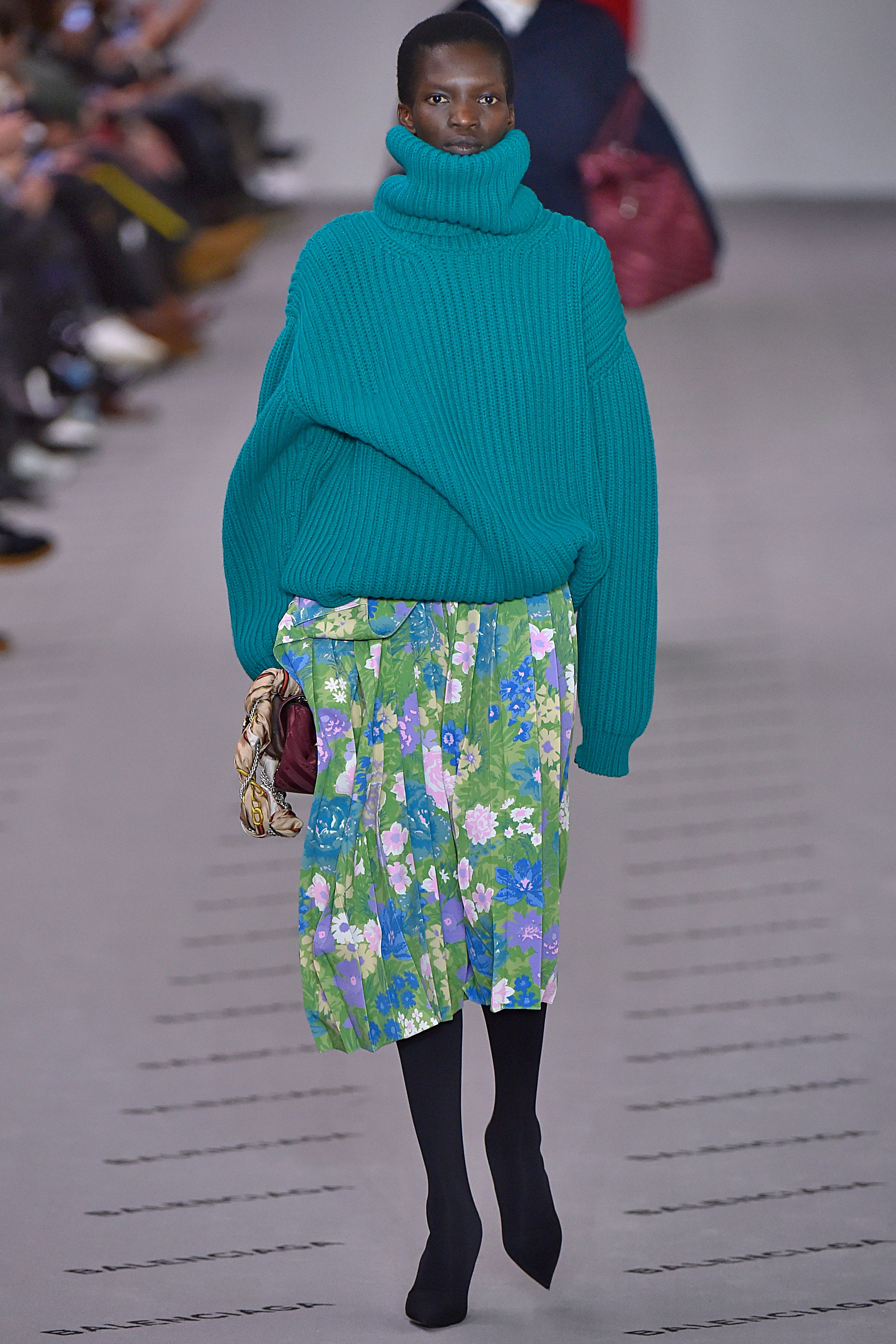 Balenciaga : Runway - Paris Fashion Week Womenswear Fall/Winter 2017/2018